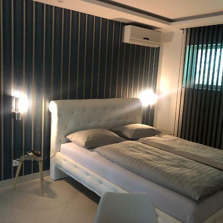 Apartment Ajla Tuzla Bagian luar foto