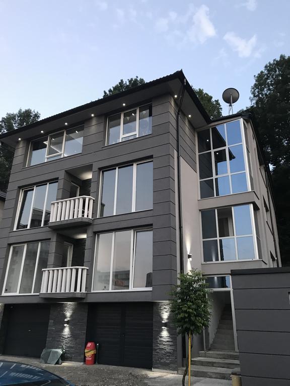 Apartment Ajla Tuzla Bagian luar foto