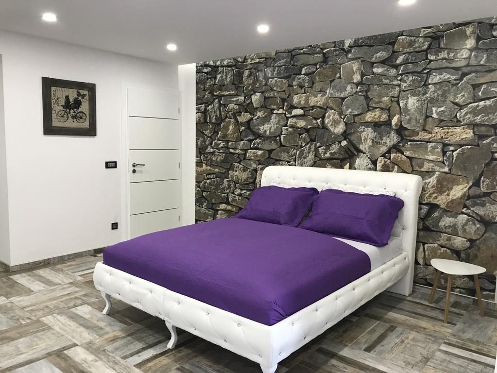 Apartment Ajla Tuzla Bagian luar foto