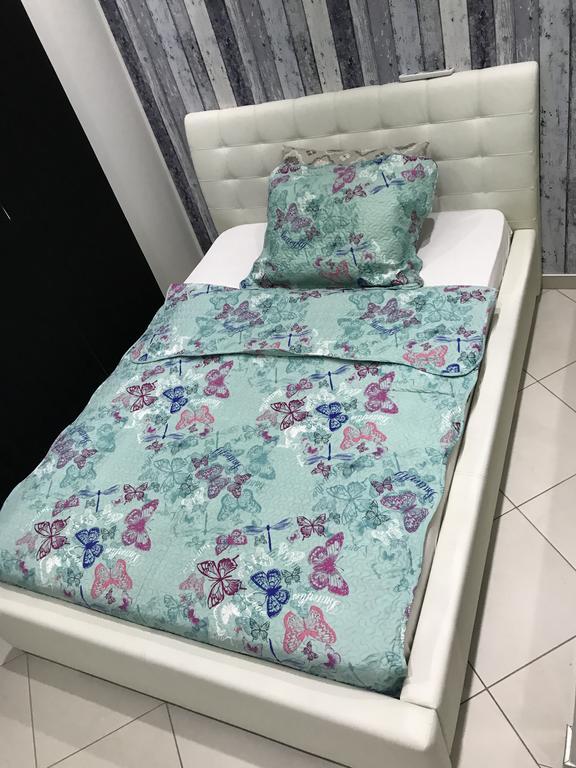 Apartment Ajla Tuzla Bagian luar foto