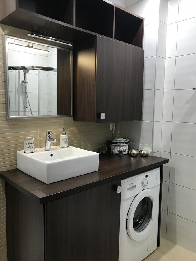 Apartment Ajla Tuzla Bagian luar foto