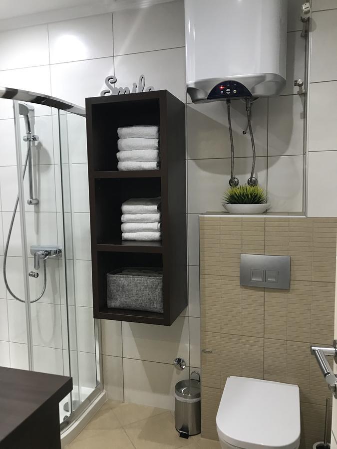 Apartment Ajla Tuzla Bagian luar foto